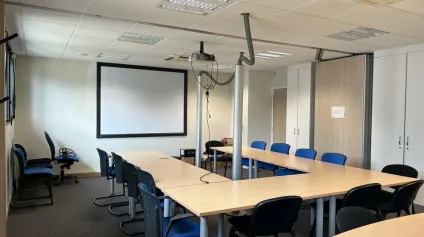 TOURS CENTRE GARE BUREAUX A VENDRE 173 M² AVEC 6 PARKINGS PRIVATIFS - Offre immobilière - Arthur Loyd