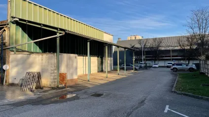 local d'activité - 464 m² env. Le Pont De Claix (Isère) - Offre immobilière - Arthur Loyd