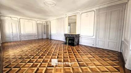 A louer - Bureaux de prestige Place Bellecour - Lyon 2ème - Offre immobilière - Arthur Loyd