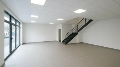 À LOUER LOCAL COMMERCIAL 483 M² EMPLACEMENT PRIVILÉGIÉ - Offre immobilière - Arthur Loyd