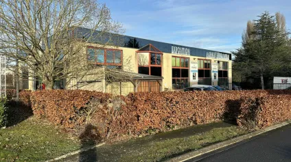 Bâtiment indépendant d'environ 860 m2 - ZONE D'ACTIVITÉ DE TAISSY - Offre immobilière - Arthur Loyd