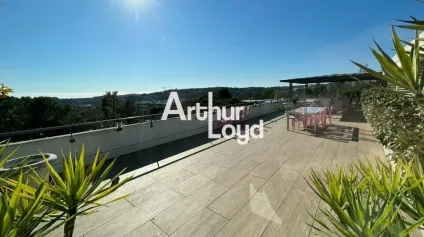 Bureaux à louer cloisonnés et climatisés bon standing - Valbonne - Offre immobilière - Arthur Loyd