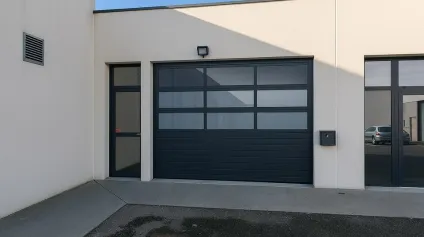 BUREAU COMMERCIAL  140 M2  NIORT - AV DE LIMOGES - Offre immobilière - Arthur Loyd