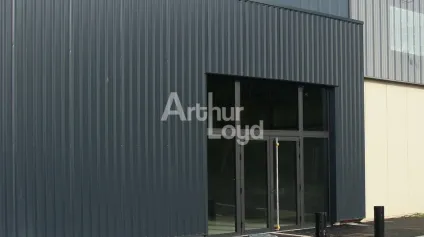 CHATEAUROUX LE POINCONNET - A LOUER CELLULE D'ACTVITE / COMMERCE - 158 m² - Offre immobilière - Arthur Loyd