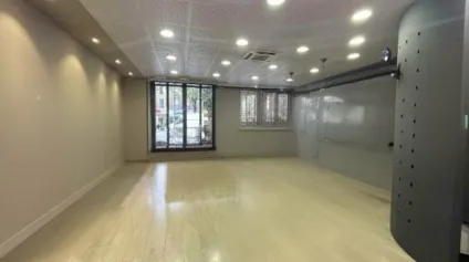 A CEDER - LOCAL COMMERCIAL D'ENVIRON 190M2 - EN HYPER-CENTRE DE REIMS - Offre immobilière - Arthur Loyd