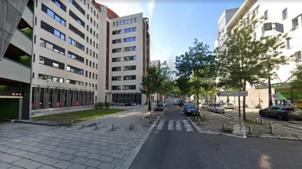 BUREAUX A LOUER EUROPOLE GRENOBLE 299M² DIVISIBLES AVEC PARKINGS - Offre immobilière - Arthur Loyd