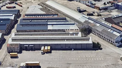 A VENDRE - LE HAVRE - ENTREPÔT 12&nbsp;729 m2 + TERRE PLEIN 4&nbsp;000 m2 - Offre immobilière - Arthur Loyd