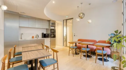 Bureaux A Louer - All Day République - Offre immobilière - Arthur Loyd