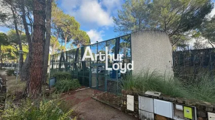 Bureaux à vendre 230 m² - Type bâtiment indépendant - Mougins - Offre immobilière - Arthur Loyd