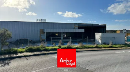 LOCAL COMMERCIAL DE 1&nbsp;150M2 À LOUER / À VENDRE - ZONE COMMERCIALE INTERMARCHÉ LE PORTEL(62) - Site divisible. - Offre immobilière - Arthur Loyd