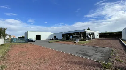 ENTREPÔTS INDEPENDANTS A LOUER OU A VENDRE - Offre immobilière - Arthur Loyd