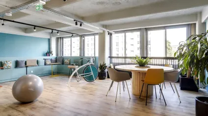 Bureaux à vendre ou à louer à proximité immédiate de la Citadelle à Lille - Offre immobilière - Arthur Loyd