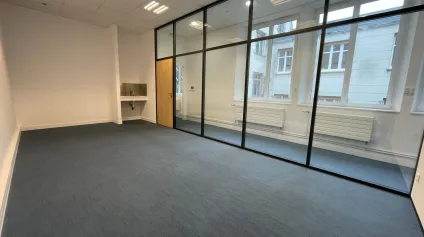 BUREAUX GRASLIN 70m² - Offre immobilière - Arthur Loyd