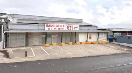 Local commercial Lamentin 631 m2 - Offre immobilière - Arthur Loyd