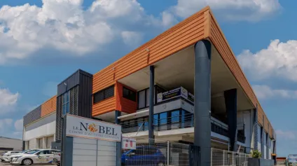 Bureaux ascenseur et vue mer JARRY 52 m2 - Offre immobilière - Arthur Loyd