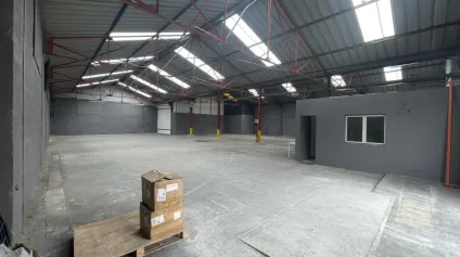 LOCATION BOXES DE STOCKAGE - NÎMES EST - Offre immobilière - Arthur Loyd