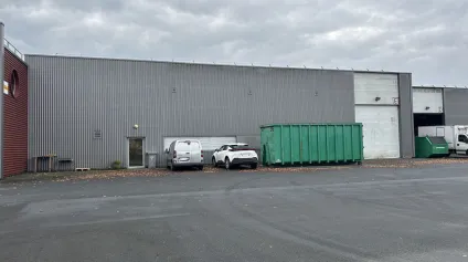 Location cellule d'activité avec bureaux et mezzanine à Les Sorinières - Offre immobilière - Arthur Loyd