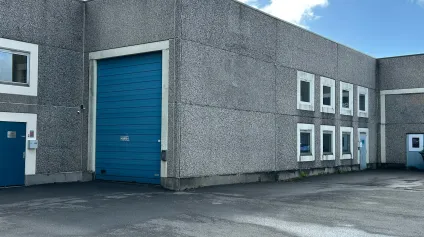 Entrepôt de 500m2 à louer sur le Centre régional de transport. - Offre immobilière - Arthur Loyd