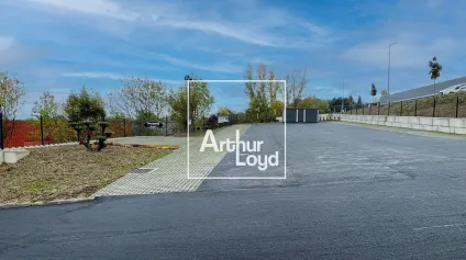 TERRAIN À VENDRE À LOUER - VIABILISÉ - TOULOUSE RAMONVILLE - Offre immobilière - Arthur Loyd