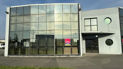 A louer Local d'activité ZAC AYTRE 660 m2 - Offre immobilière - Arthur Loyd