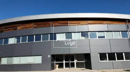 BUREAUX A LOUER MOIRANS CENTR'ALP MOIRANS INOPOIS 82M² AVEC PARKING - Offre immobilière - Arthur Loyd