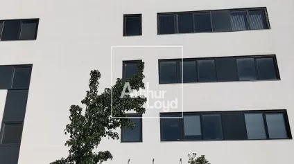 LOCATION BUREAUX ECHIROLLES 400M² AVEC PARKING - Offre immobilière - Arthur Loyd