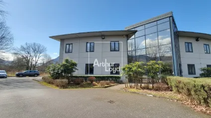A LOUER BUREAUX 102M² 1ER ETAGE CENTR'ALPES MOIRANS - Offre immobilière - Arthur Loyd