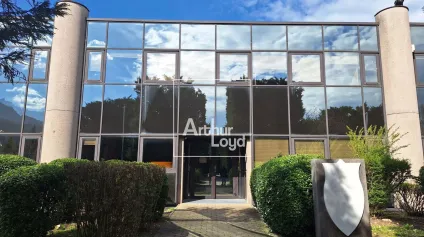 A VENDRE BATIMENT DE BUREAUX SEYSSINET-PARISET - Offre immobilière - Arthur Loyd