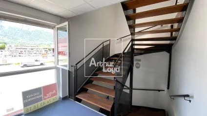 BUREAUX A LOUER - CROLLES - Offre immobilière - Arthur Loyd