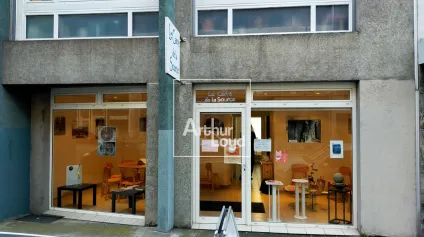LOCAL COMMERCIAL OU BUREAU 45 M² A VENDRE GRENOBLE GENERAL FERRIE - Offre immobilière - Arthur Loyd