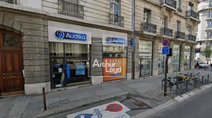 LOCAL COMMERCIAL 84 M² A VENDRE - A LOUER - GRENOBLE CENTRE BD REY - Offre immobilière - Arthur Loyd