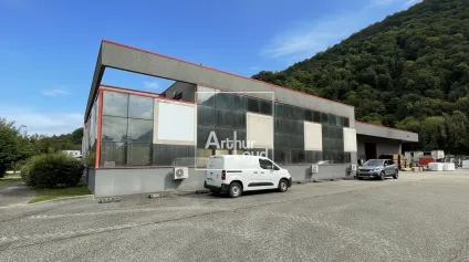 site industriel 1555 m² - vaste foncier - Offre immobilière - Arthur Loyd
