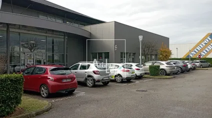 BUREAUX A LOUER - CENTR'ALP - DIVISIBLES A PARTIR DE 100 M² - Offre immobilière - Arthur Loyd