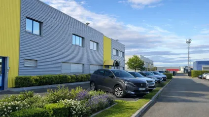 Bureaux d'environ 383 m2 à louer - La Chapelle Saint Mesmin - Offre immobilière - Arthur Loyd