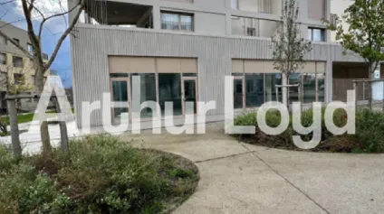Local commercial ou professionnel à Fleury Sur Orne - 168 m² - Offre immobilière - Arthur Loyd