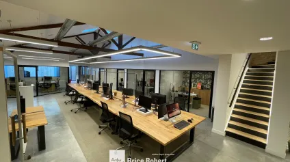 Bureaux à vendre avec terrasse privative à Lyon 9ème secteur Valmy - Offre immobilière - Arthur Loyd