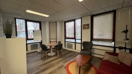 Location de bureaux à Roissy-en-France proche aéroport et axes routiers - Offre immobilière - Arthur Loyd