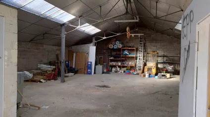 Local d'activité Feytiat 216 m2 - Offre immobilière - Arthur Loyd