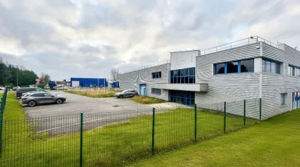 Locaux d'activité à louer à LA VAUPALIERE 76150 - Offre immobilière - Arthur Loyd