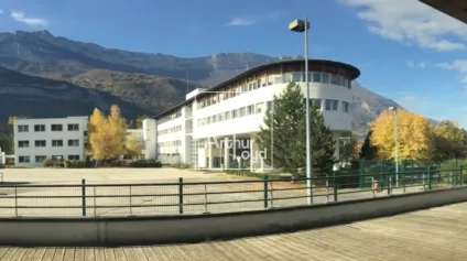 LOCATION DE BUREAUX A VARCES 1&nbsp;541 M² DISPONIBLES IMMEUBLE EN R+3 - Offre immobilière - Arthur Loyd