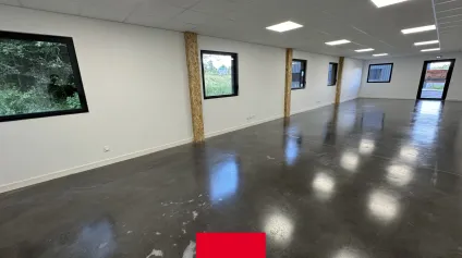 A louer esapce de bureaux neuf à VINDRY SUR TURDINE (69490) - Offre immobilière - Arthur Loyd