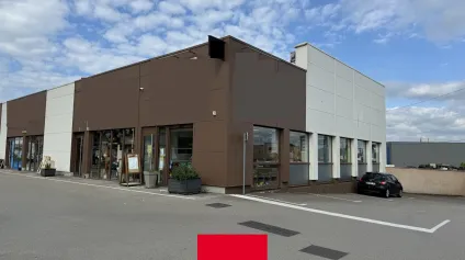 VENTE A INVESTISSEUR, locaux commerciaux loué avec bail en cours - Offre immobilière - Arthur Loyd