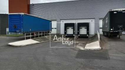 CELLULE LOGISTIQUE A LOUER LIEUSAINT - Offre immobilière - Arthur Loyd