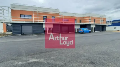 CLERMONT-FERRAND ZONE DES GRAVANCHES A LOUER LOCAL ACTIVITE 323 M² - PROGRAMME NEUF - - Offre immobilière - Arthur Loyd