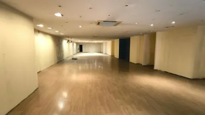 LOCAL COMMERCIAL location à DIJON 21000 - Offre immobilière - Arthur Loyd