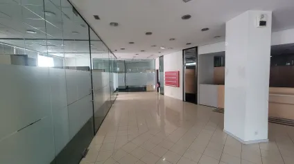 Local commercial Montbéliard - Offre immobilière - Arthur Loyd