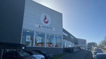 Emplacement commercial 2&nbsp;400 m2 façade RN20 FLEURY LESN AUBRAIS - Offre immobilière - Arthur Loyd