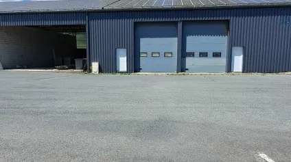 Local commercial à louer 400 m²  Ussac, axe stratégique A20/A89 - Offre immobilière - Arthur Loyd