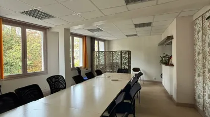 BUREAUX vente à TULLE 19000 - Offre immobilière - Arthur Loyd