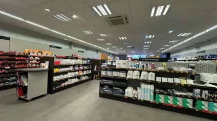 A LOUER - LOCAL COMMERCIAL - SAINT GERMAIN DU PUY - Offre immobilière - Arthur Loyd